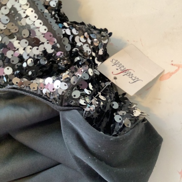 Silver Sequin Sleeveless Mini Dress - Picture 10 of 10